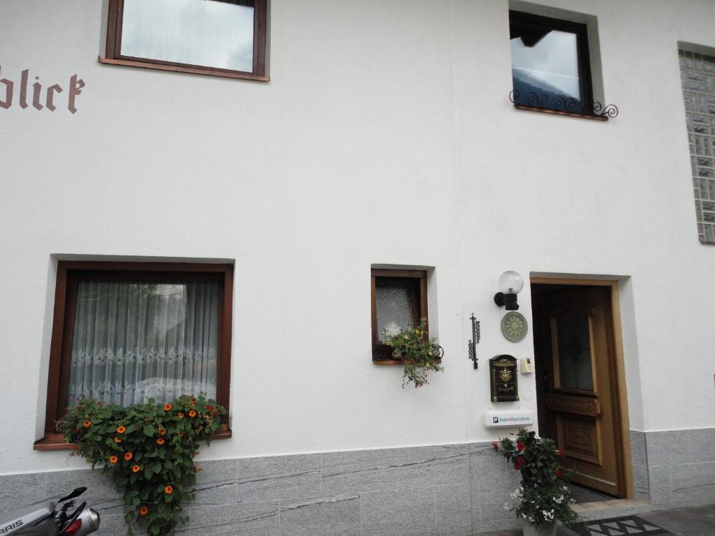 Haus Talblick Hotel Pettneu am Arlberg Exterior photo